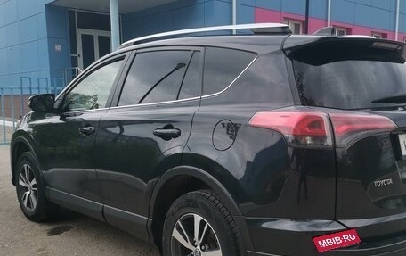 Toyota RAV4, 2015 год, 1 950 000 рублей, 5 фотография
