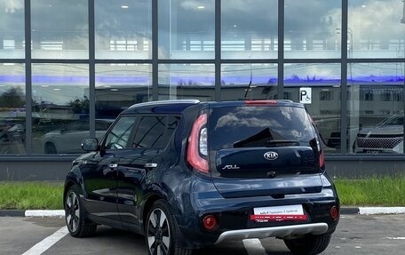 KIA Soul II рестайлинг, 2019 год, 1 599 000 рублей, 7 фотография