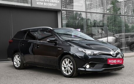 Toyota Auris II, 2017 год, 1 495 000 рублей, 3 фотография