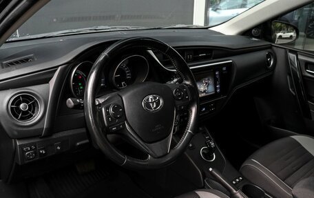 Toyota Auris II, 2017 год, 1 495 000 рублей, 13 фотография