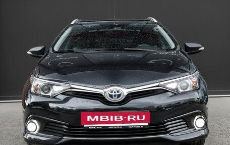 Toyota Auris II, 2017 год, 1 495 000 рублей, 2 фотография