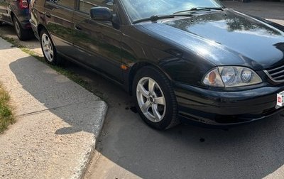 Toyota Avensis III рестайлинг, 2002 год, 420 000 рублей, 1 фотография