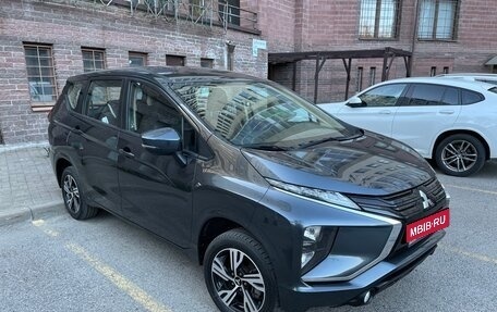 Mitsubishi Xpander, 2022 год, 1 800 000 рублей, 1 фотография