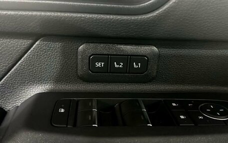 Toyota Land Cruiser Prado, 2025 год, 9 899 000 рублей, 10 фотография