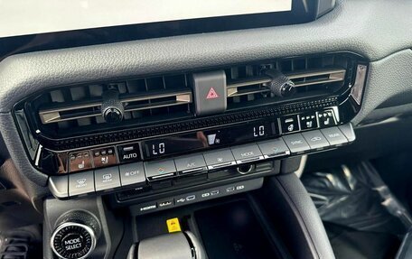 Toyota Land Cruiser Prado, 2025 год, 9 899 000 рублей, 17 фотография