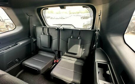 Toyota Land Cruiser Prado, 2025 год, 9 899 000 рублей, 21 фотография