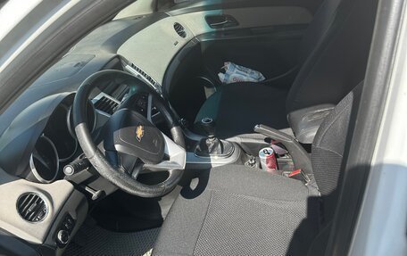 Chevrolet Cruze II, 2011 год, 630 000 рублей, 8 фотография