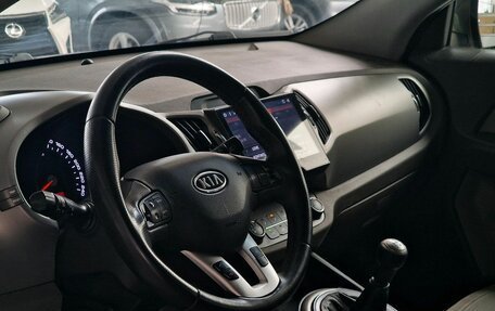 KIA Sportage III, 2010 год, 1 020 000 рублей, 9 фотография