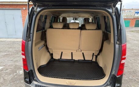 Hyundai H-1 II рестайлинг, 2018 год, 3 200 000 рублей, 5 фотография