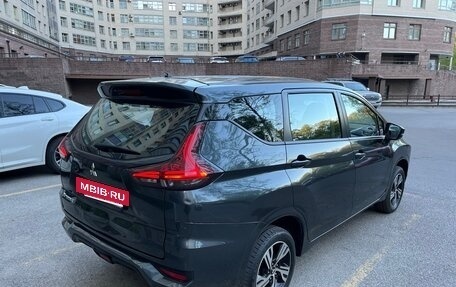 Mitsubishi Xpander, 2022 год, 1 800 000 рублей, 3 фотография