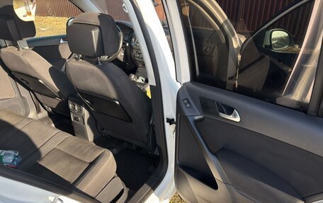 Volkswagen Tiguan I, 2012 год, 1 120 000 рублей, 10 фотография