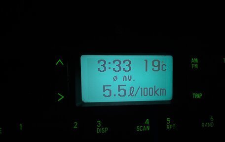 Toyota Avensis III рестайлинг, 2002 год, 420 000 рублей, 5 фотография