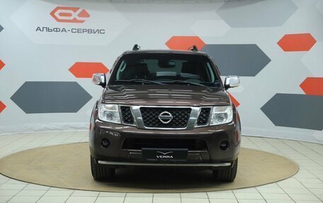 Nissan Pathfinder, 2011 год, 1 350 000 рублей, 2 фотография
