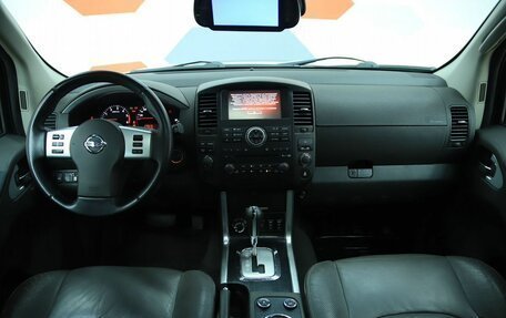 Nissan Pathfinder, 2011 год, 1 350 000 рублей, 15 фотография