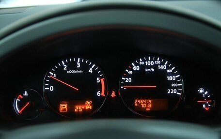 Nissan Pathfinder, 2011 год, 1 350 000 рублей, 19 фотография