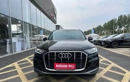 Audi Q7, 2022 год, 6 240 000 рублей, 2 фотография