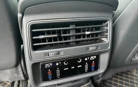 Audi Q7, 2022 год, 6 240 000 рублей, 9 фотография