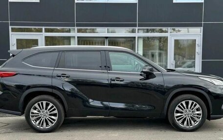 Toyota Highlander, 2025 год, 5 080 000 рублей, 4 фотография