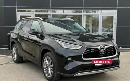 Toyota Highlander, 2025 год, 5 080 000 рублей, 3 фотография