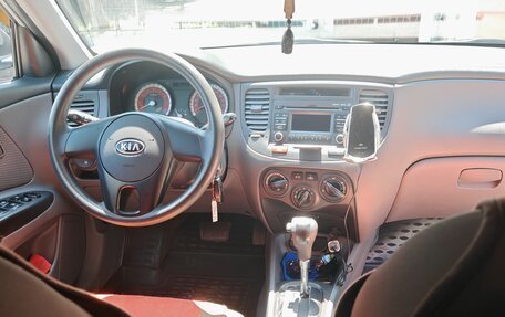 KIA Rio II, 2011 год, 1 146 358 рублей, 8 фотография