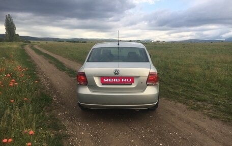 Volkswagen Polo VI (EU Market), 2011 год, 720 000 рублей, 3 фотография