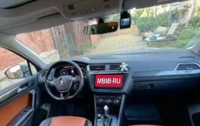 Volkswagen Tiguan II, 2017 год, 2 750 000 рублей, 1 фотография