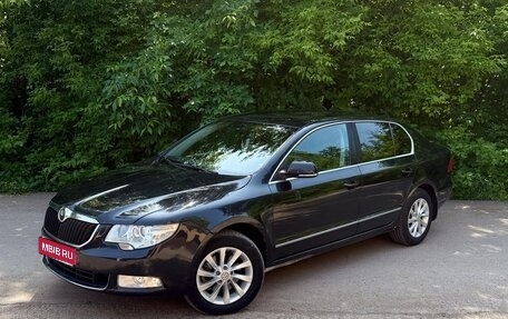 Skoda Superb III рестайлинг, 2013 год, 970 000 рублей, 1 фотография