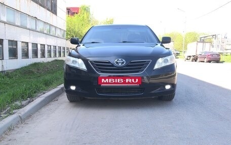 Toyota Camry, 2008 год, 930 000 рублей, 3 фотография