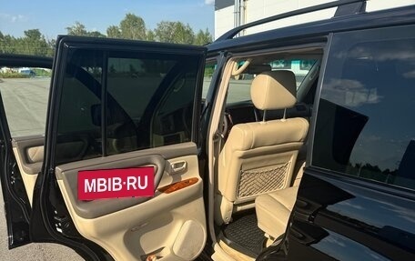 Toyota Land Cruiser 100 рестайлинг 2, 2006 год, 2 500 000 рублей, 9 фотография