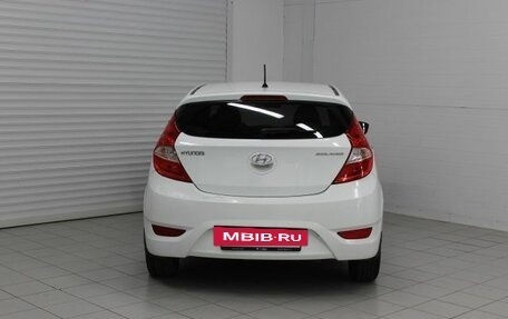 Hyundai Solaris II рестайлинг, 2013 год, 660 000 рублей, 8 фотография