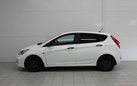 Hyundai Solaris II рестайлинг, 2013 год, 660 000 рублей, 10 фотография