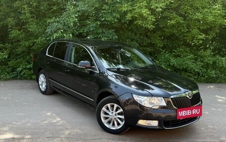 Skoda Superb III рестайлинг, 2013 год, 970 000 рублей, 2 фотография