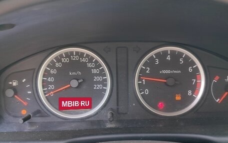 Nissan Almera, 2002 год, 220 000 рублей, 2 фотография