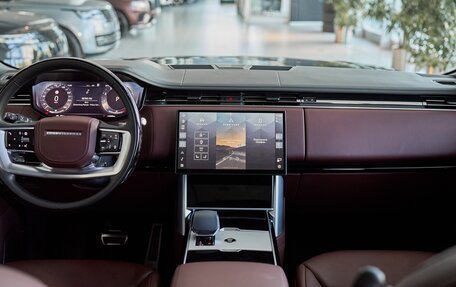 Land Rover Range Rover IV рестайлинг, 2023 год, 21 800 000 рублей, 10 фотография