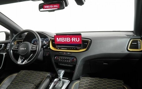 KIA XCeed I, 2021 год, 2 390 000 рублей, 14 фотография