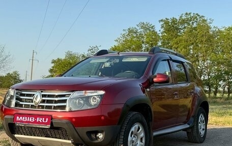Renault Duster I рестайлинг, 2014 год, 999 000 рублей, 1 фотография