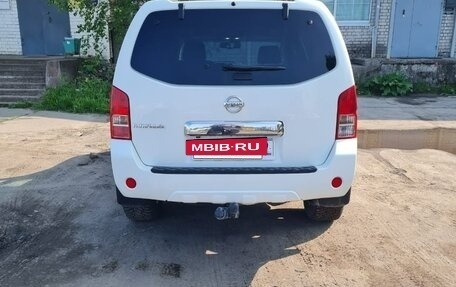 Nissan Pathfinder, 2013 год, 2 200 000 рублей, 7 фотография