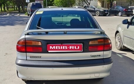 Renault Laguna II, 2001 год, 370 000 рублей, 4 фотография