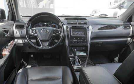 Toyota Camry, 2016 год, 2 299 000 рублей, 6 фотография
