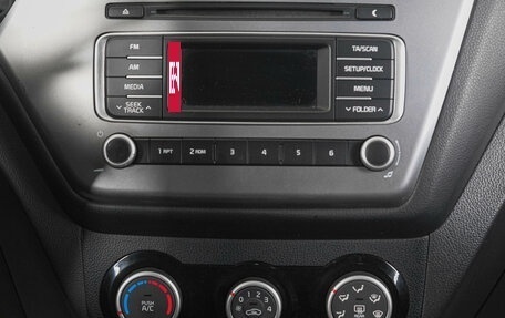 KIA Rio III рестайлинг, 2016 год, 949 000 рублей, 17 фотография