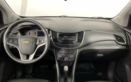 Chevrolet Trax, 2020 год, 1 499 000 рублей, 7 фотография