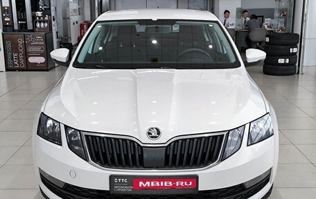 Skoda Octavia, 2018 год, 1 550 000 рублей, 2 фотография