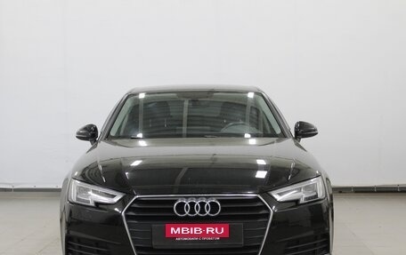 Audi A4, 2018 год, 1 865 000 рублей, 2 фотография