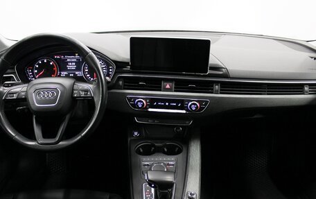 Audi A4, 2018 год, 1 865 000 рублей, 9 фотография