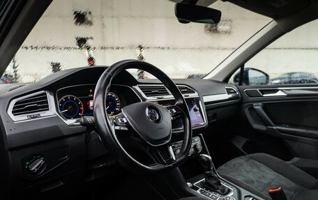Volkswagen Tiguan II, 2017 год, 2 369 898 рублей, 15 фотография
