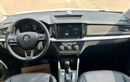 Skoda Kamiq I, 2021 год, 1 400 000 рублей, 7 фотография