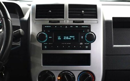 Jeep Liberty (Patriot), 2008 год, 740 000 рублей, 7 фотография