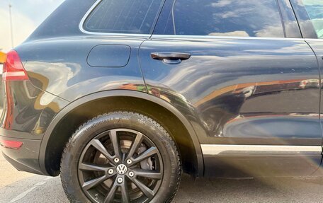 Volkswagen Touareg III, 2011 год, 2 199 000 рублей, 19 фотография