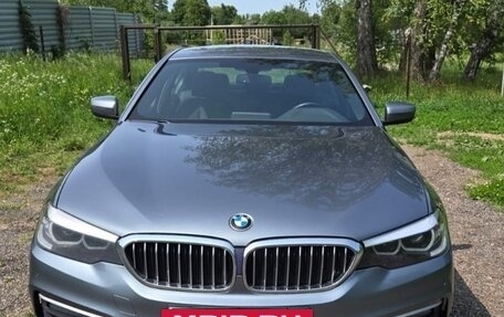 BMW 5 серия, 2019 год, 2 400 000 рублей, 3 фотография