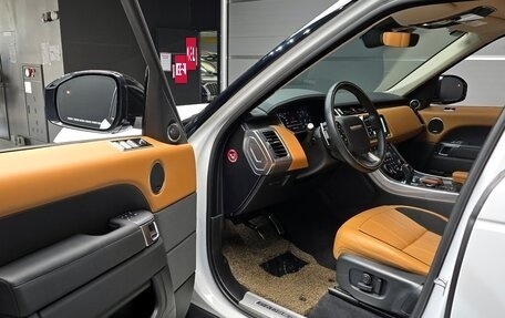 Land Rover Range Rover Sport II, 2022 год, 5 800 000 рублей, 10 фотография